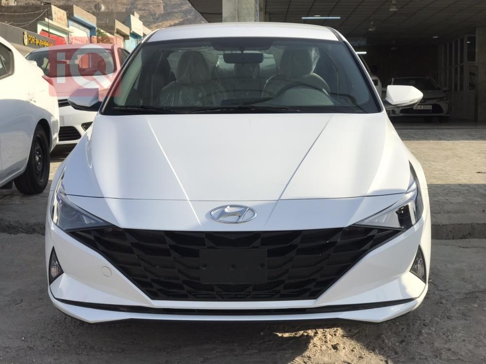 هیوندای ئەلەنترا